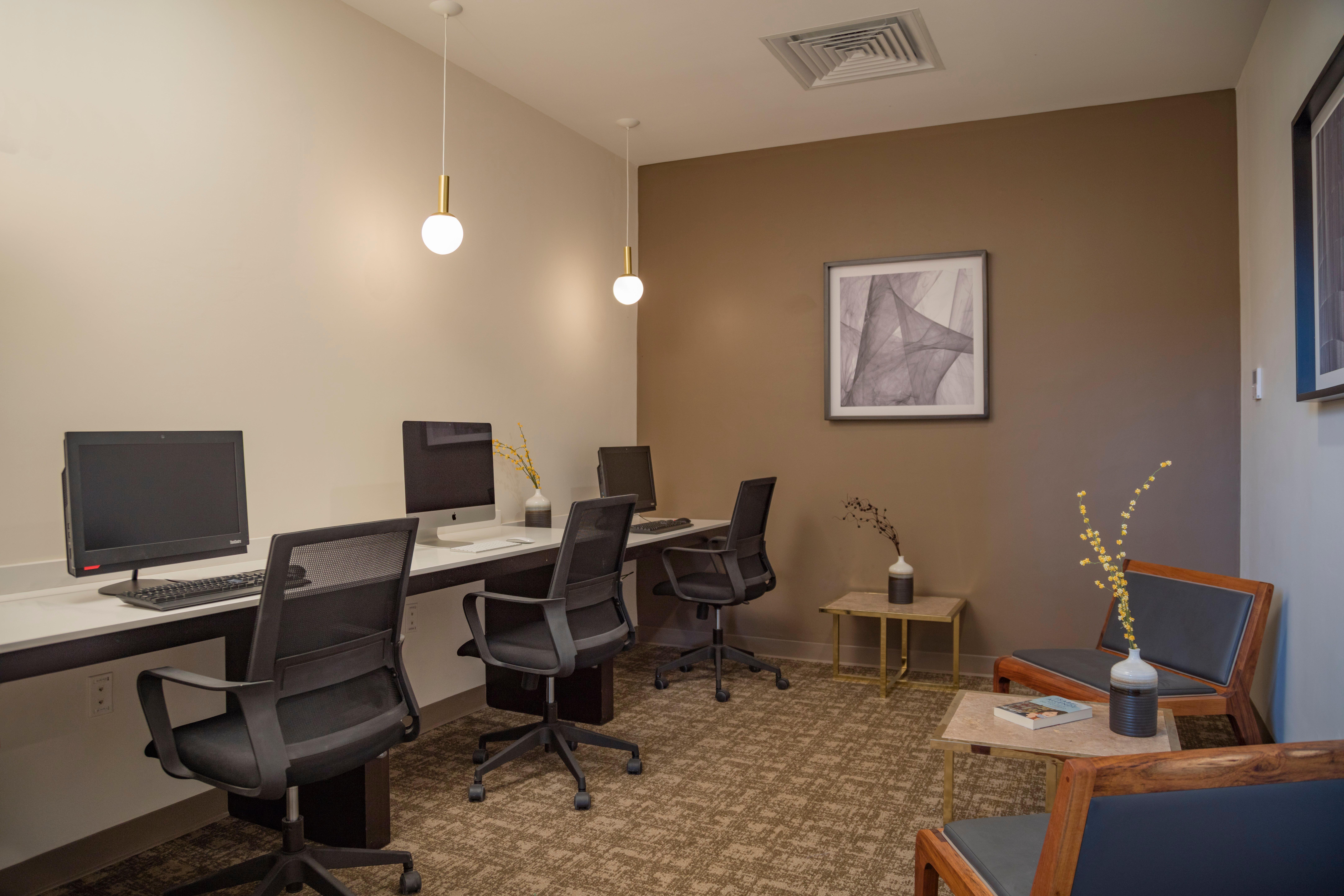 Staybridge Suites Silao By Ihg Bagian luar foto